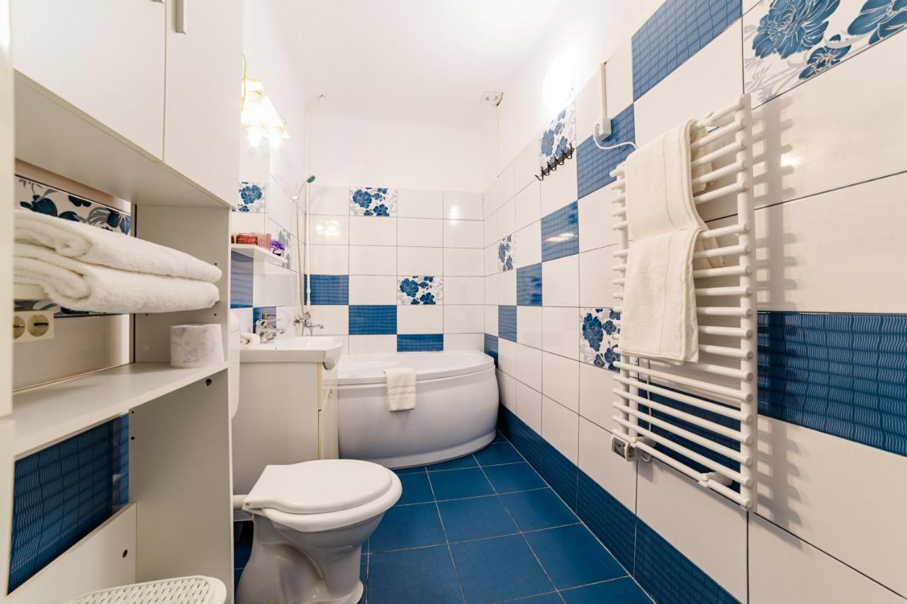 Anastasia Apartments With Parking Брашов Екстериор снимка