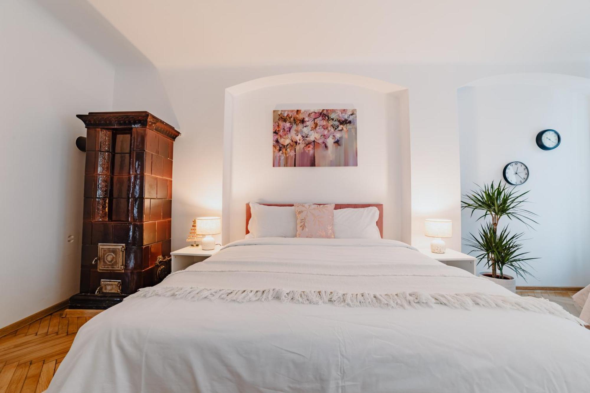 Anastasia Apartments With Parking Брашов Екстериор снимка