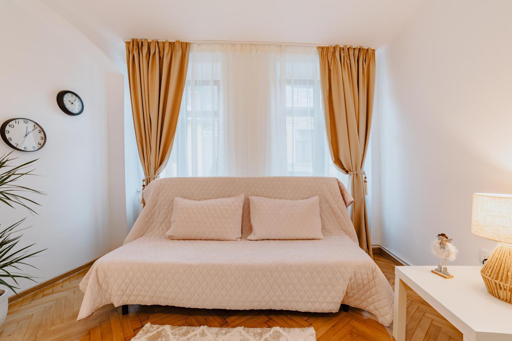 Anastasia Apartments With Parking Брашов Екстериор снимка